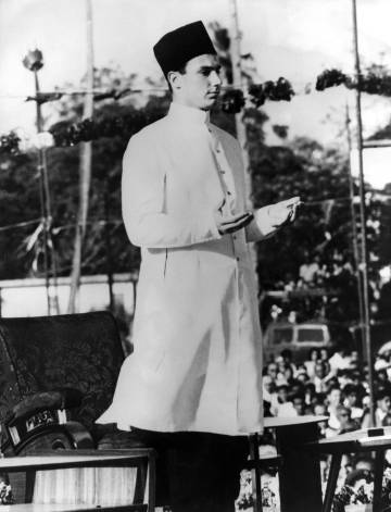 Shah Karim al-Hussayni, en octubre de 1957.
