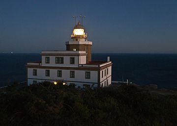 10 faros con vistas espléndidas de la costa española