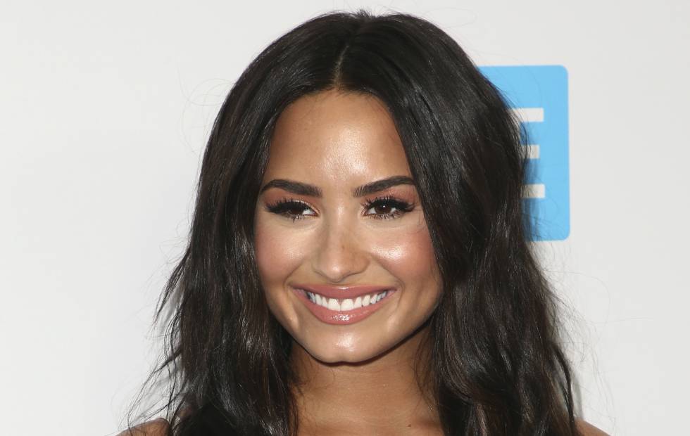 Demi Lovato inciende la llama en Instagram
