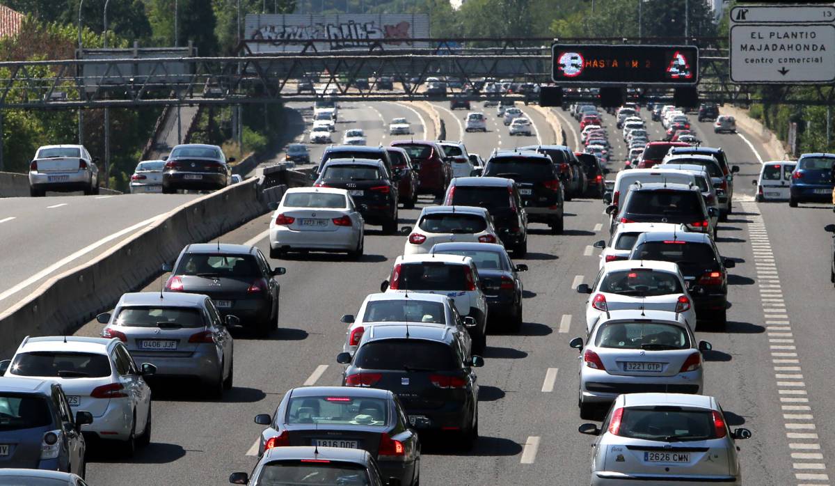 ¿Quieres evitar el gran atasco? Mira tu móvil