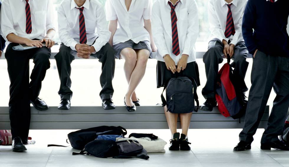 ¿Es la falda del uniforme escolar una prenda de discriminación sexista? Mamás y Papás EL PAÍS