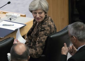 May tratará de desbloquear el Brexit con un discurso clave en Florencia