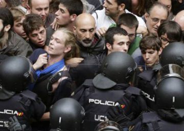 In the face of Catalan insurrection, the law but not just the law