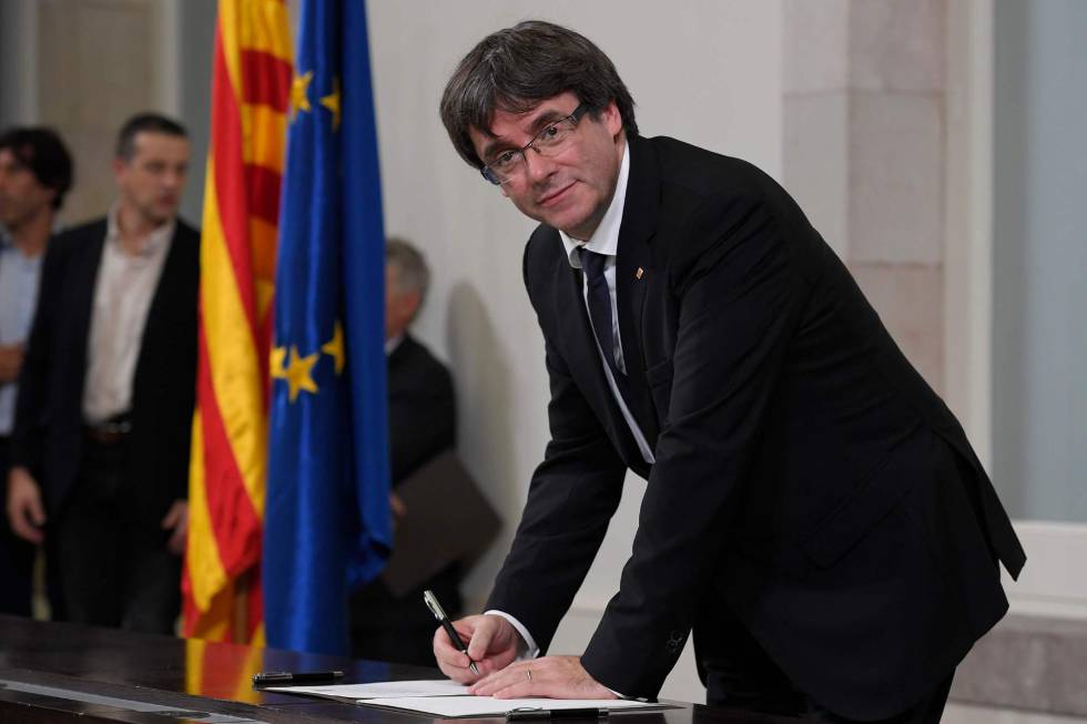 Puigdemont, este martes en el Parlamento catalán.