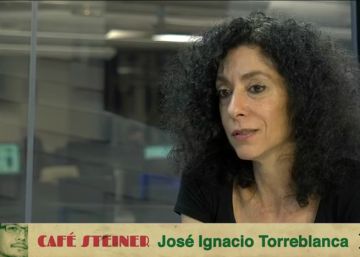 Leila Guerriero : “Me gusta meter las manos en los arcones del pasado”