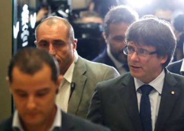 Catalonia, in a black hole