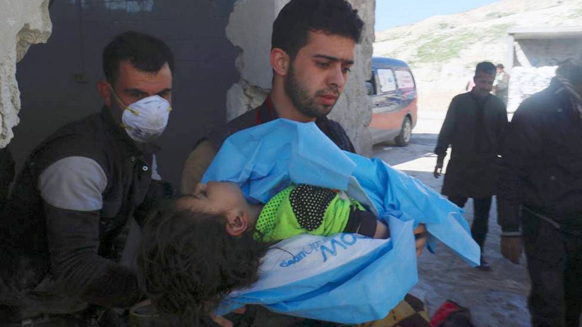 El cadáver de un niño, este martes en Jan Sheijoun.