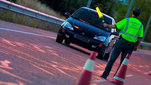 Apuntes básicos para no meter la pata si te para la Guardia Civil