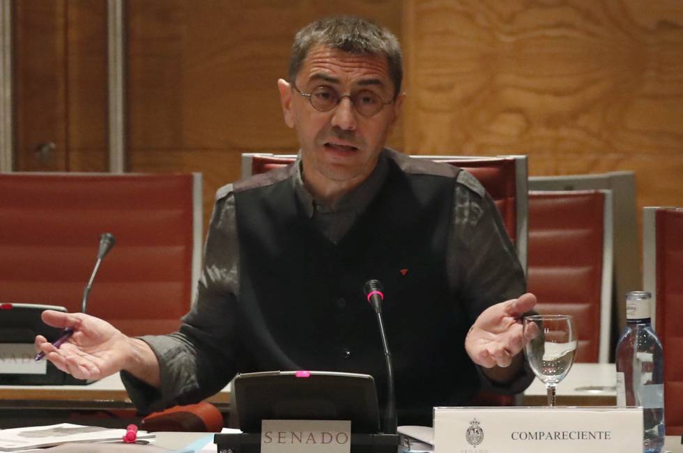 Juan Carlos Monedero appears before the Senate's investigation committee.