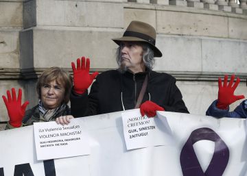 Las manadas animales son más humanas que la de Pamplona