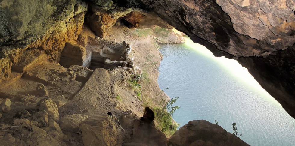 Yacimiento de Cueva Antón, junto al río Mula, en Murcia.