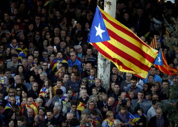 Manifestación en Barcelona para exigir la libertad de los políticos y los dirigentes independentistas encarcelados el pasado 12 de noviembre.
