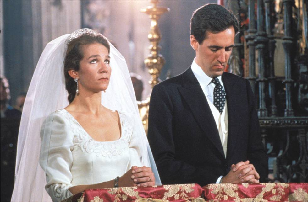 Boda de la infanta Elena y Jaime de Marichalar, el 18 de marzo de 1995 en la Catedral de Sevilla.