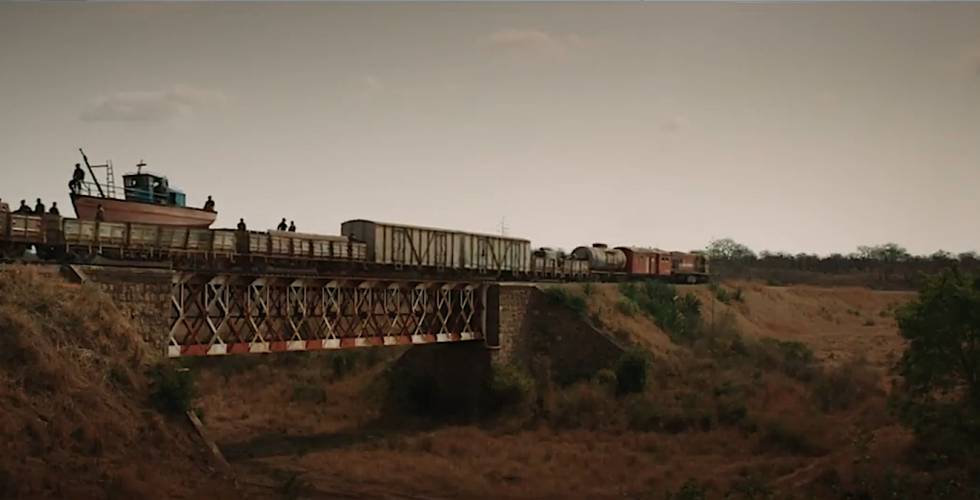 Fotograma de la película 'Comboio de Sal e Açucar', de Licinio Azevedo.