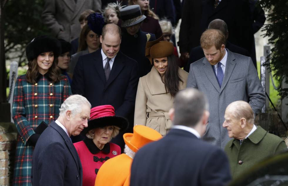 La pareja junto a otros miembros de la familia real.