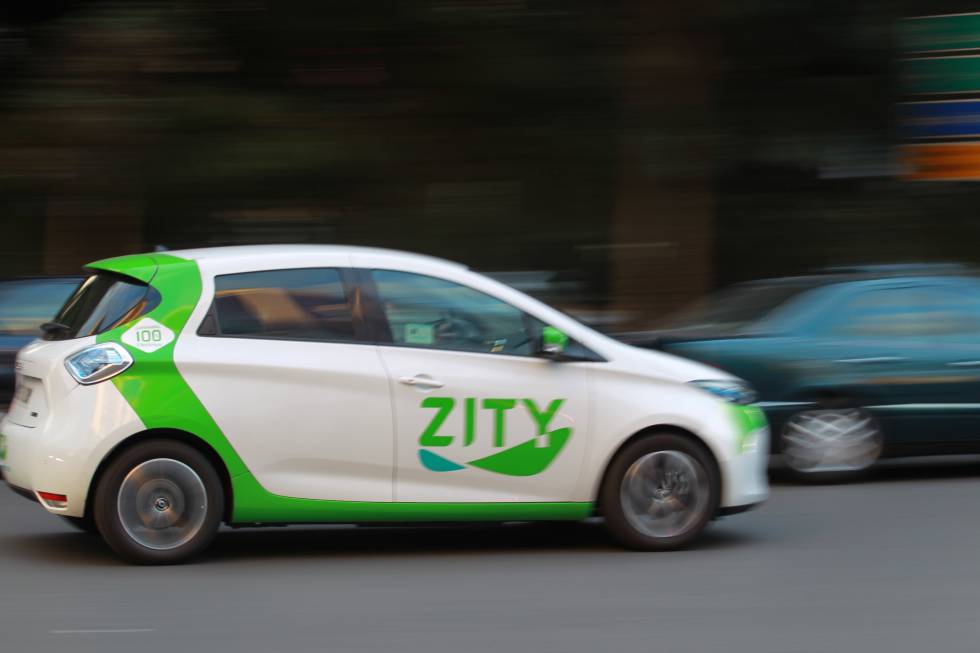 Un vehículo de la empresa Zity en Madrid.