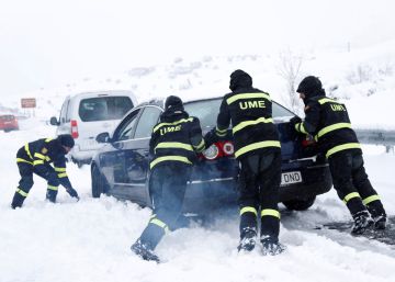 “Mi peque quiere poner el teléfono de la UME en el frigo”