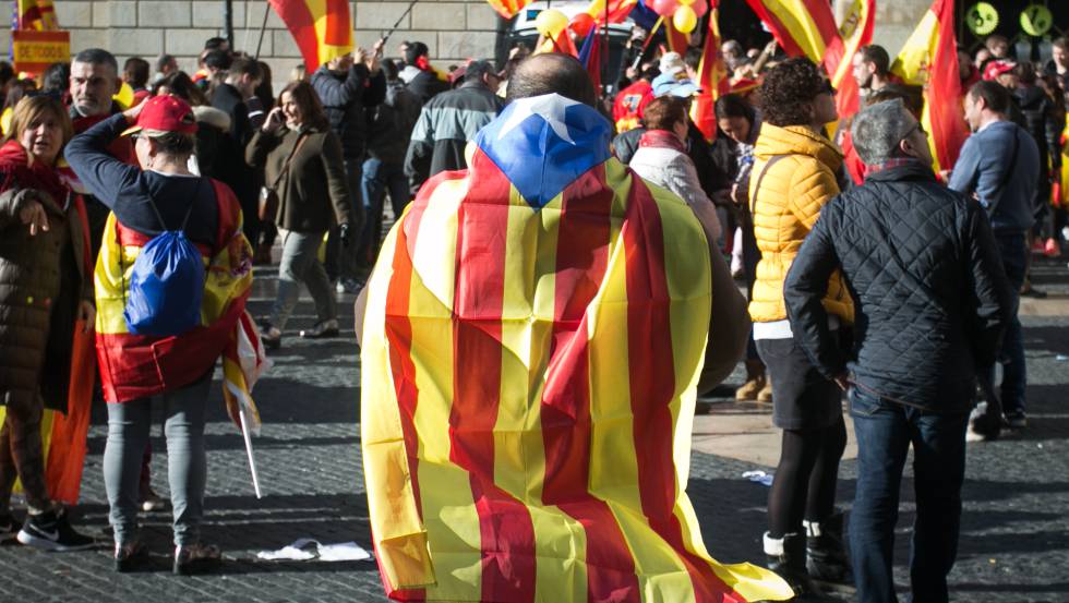 Manifestación a favor de la unidad de España en Barcelona.