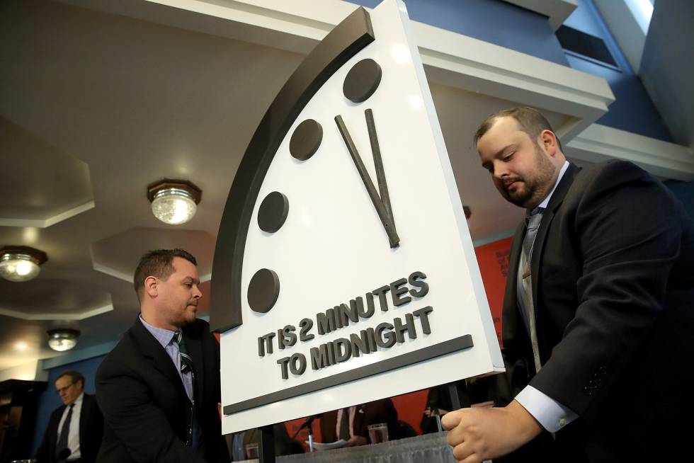 El simbólico Reloj del Apocalipsis, a dos minutos de la medianoche.