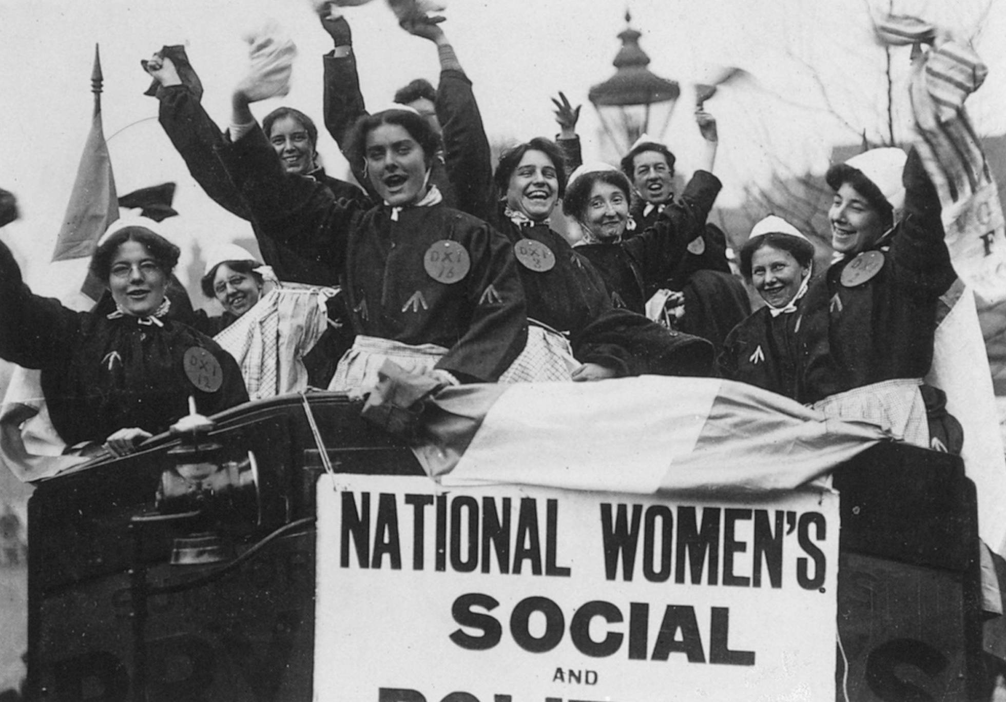 Fotos: Se cumplen 100 años del derecho al voto de las mujeres en Reino ...