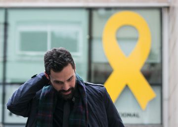 Lazos solidarios: compromiso o postureo