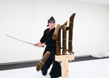 Aprendí a forjar espadas japonesas con un maestro como el de 'Kill Bill'