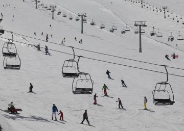 El Gobierno prevé que la ocupación de las estaciones de esquí se dispare hasta el 81% en Semana Santa