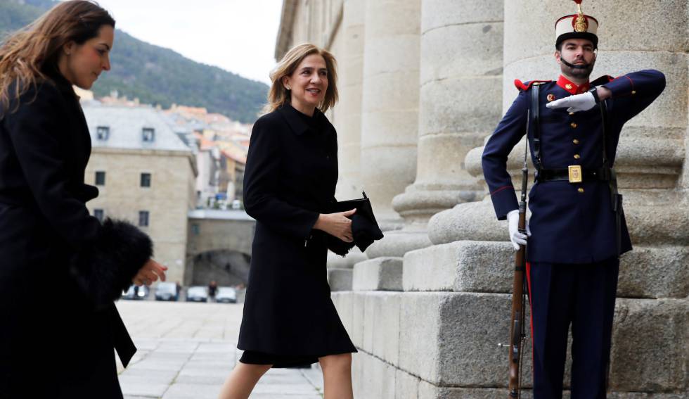 La infanta Cristina, a su llegada al Monasterio de San Lorenzo de El Escorial.