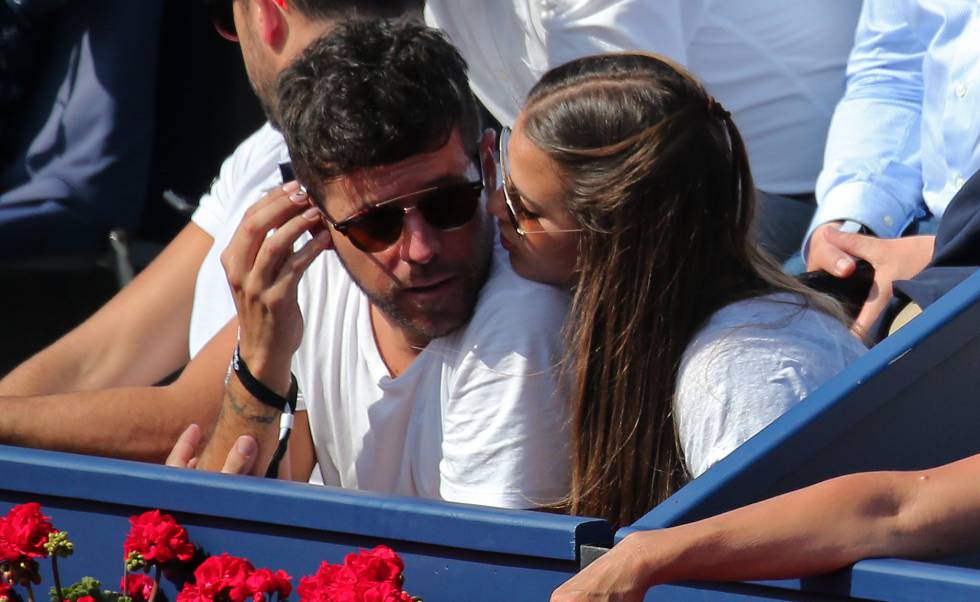 Pablo Lopez con Claudia Nieto, su nueva pareja, el pasado 26 de abril el Open Godó de tenis en Barcelona.