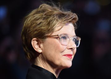 Annette Bening en la presentación de la película 'Las estrellas no mueren en Liverpool' en Londres.