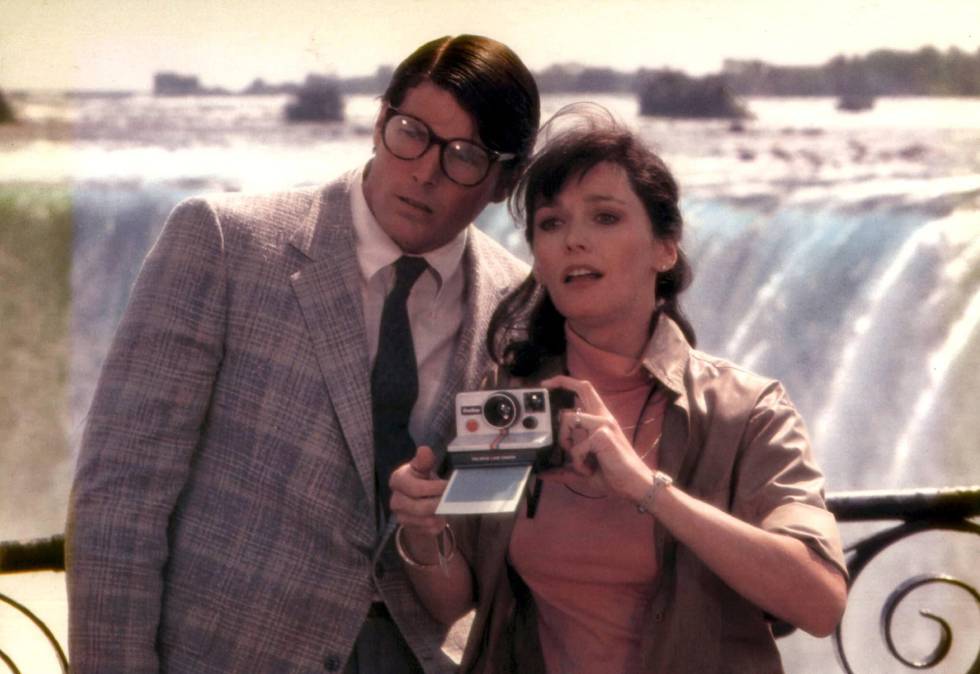 Margot Kidder y Christopher Reeve en una imagen de la película 'Superman', estrenada en 1978.