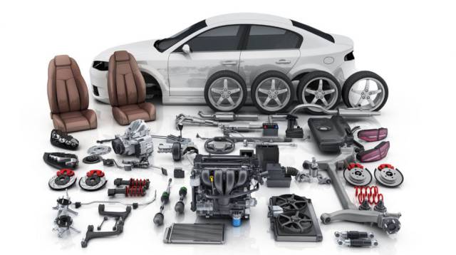 Los 7 elementos que debes revisar (casi) constantemente en el coche