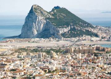 Life around Gibraltar: one line, two very different worlds