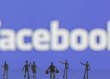 Facebook gets green light to handle online money transfers in Spain