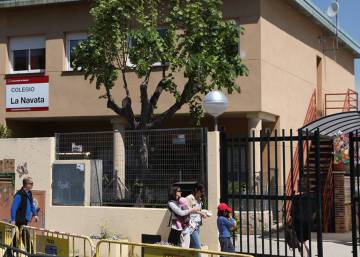 Así es La Navata, el colegio por el que se mudan