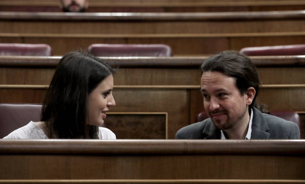 Irene Montero y Pablo Iglesias en el Congreso de los Diputados, el pasado 9 de mayo. 
