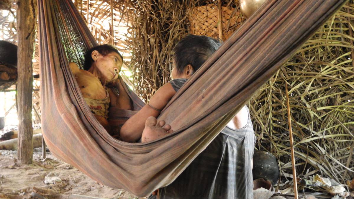 Jakarewyj, gravemente enferma.