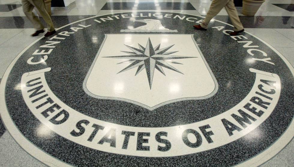 Se buscan agentes de la CIA, imprescindible ruso fluido | Opinión | EL PAÍS