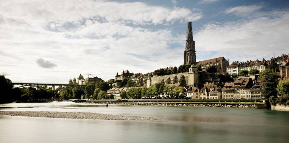 Vista de Berna desde el río Aar.