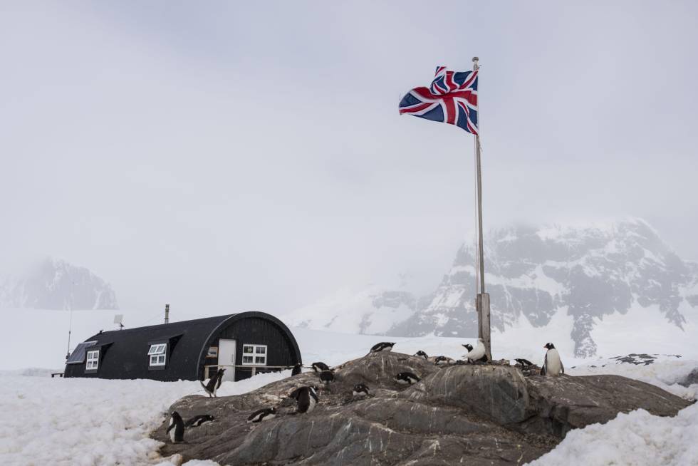 La antigua base británica de Port Lockroy, hoy museo