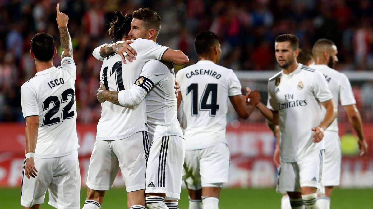 Los jugadores de Madrid celebran la victoria.