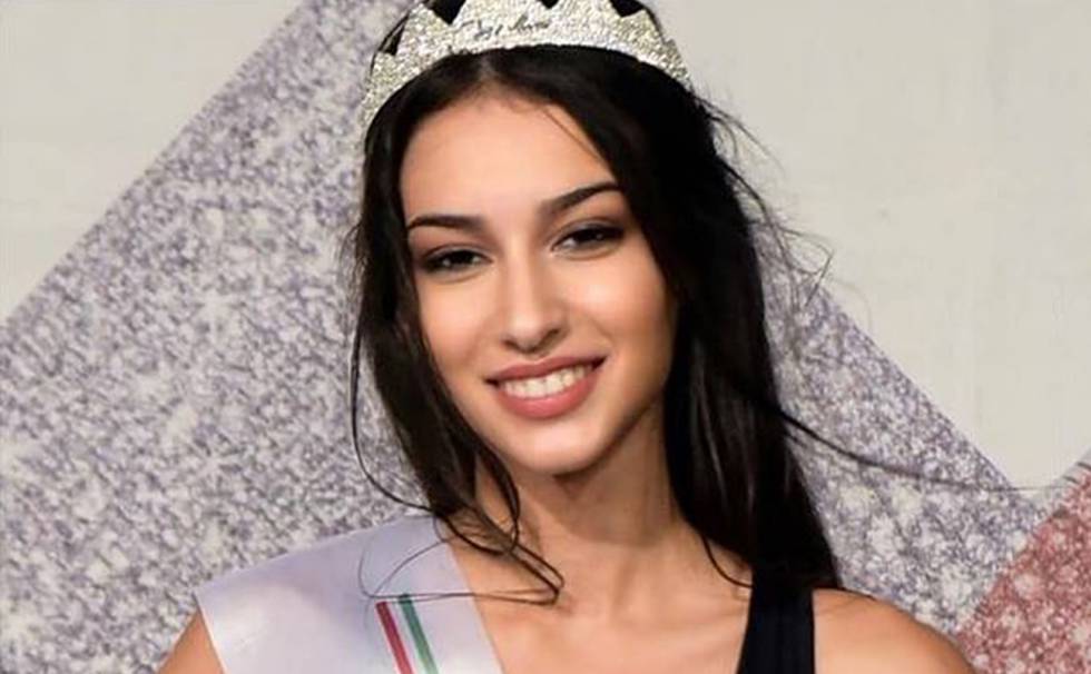 Chiara Bordi representando a Lazio en el concurso de Miss Italia.