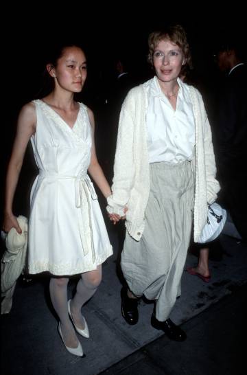 Soon- Yi Previn y Mia Farrow en 1991.