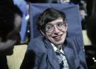 La exesposa de Stephen Hawking critica “irritantes” errores de ‘La teoría del todo’