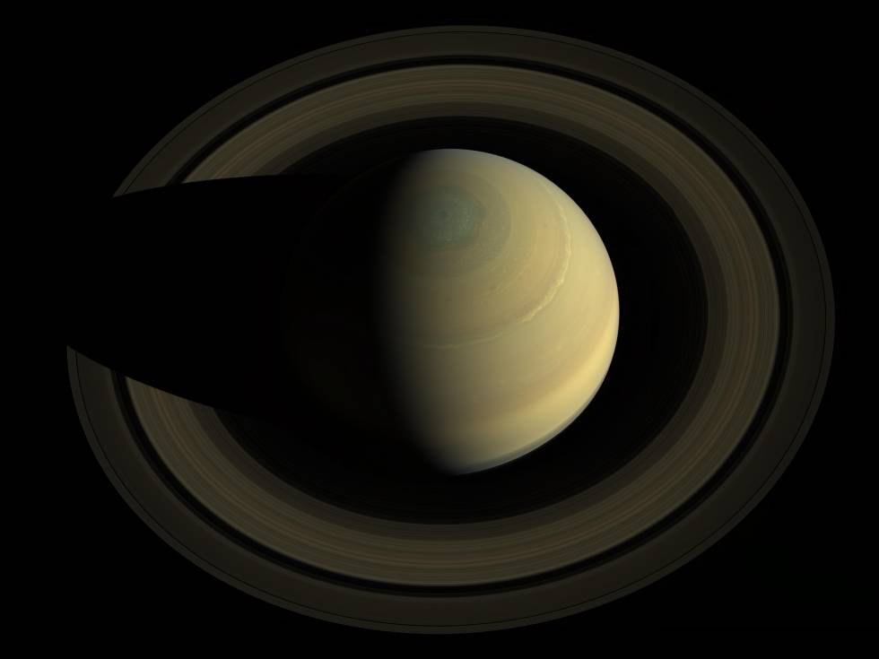 Saturno visto por Cassini