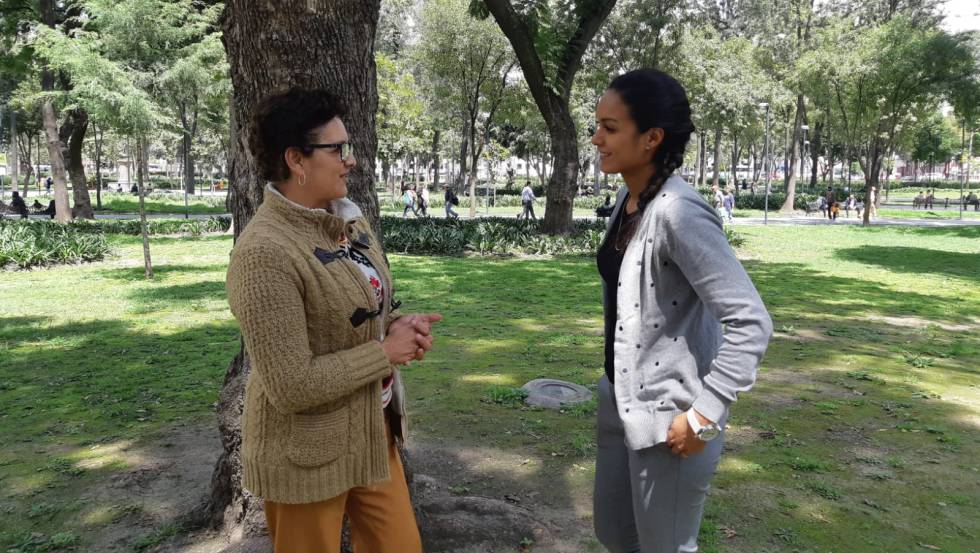 Elvira Hernández y su hija Idalia Isabel, que tiene chagas.