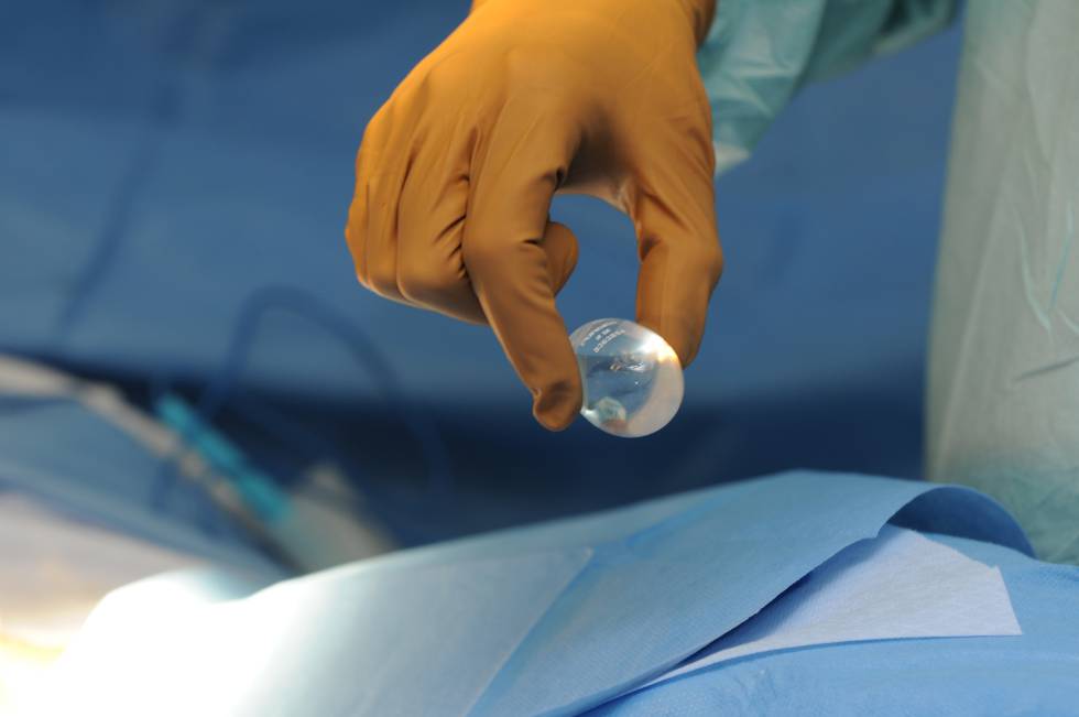 Dr David B Samadi Health Blog What You Need To Know About Testicular Implants Blog Dr David B Samadi El Pais