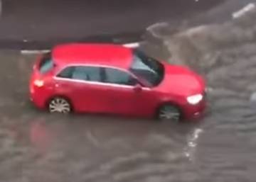 Asà han grabado los afectados los efectos del temporal