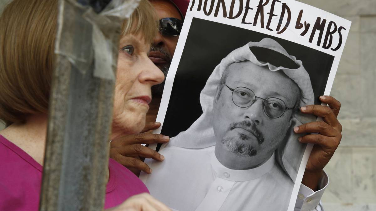 Una protesta ante la embajada saudí en Washington por Khashoggi.