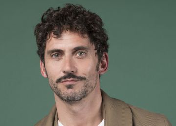 “Una camiseta blanca y lisa es la base de todo; tengo como 60”